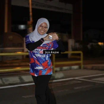 Runner Photo 6056673