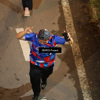 Runner Photo 6056702