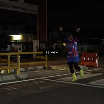 Runner Photo 6056710