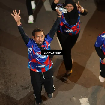 Runner Photo 6056715
