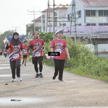 Runner Photo 6056736