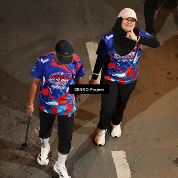 Runner Photo 6056757