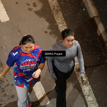 Runner Photo 6056758