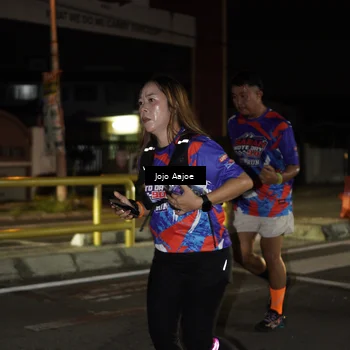 Runner Photo 6056760
