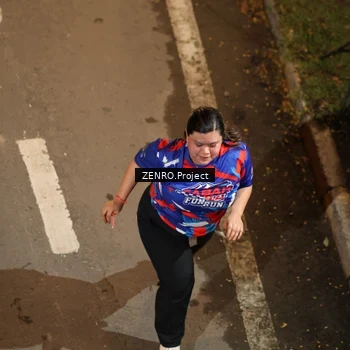 Runner Photo 6056790
