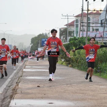 Runner Photo 6056816