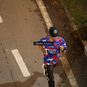 Runner Photo 6056834