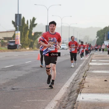 Runner Photo 6056853