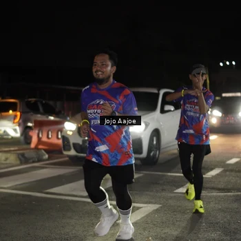 Runner Photo 6056855