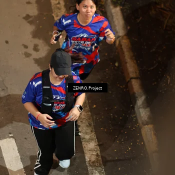 Runner Photo 6056856
