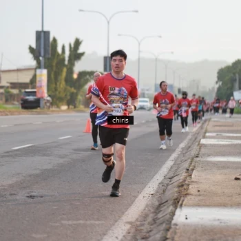 Runner Photo 6056867
