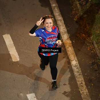 Runner Photo 6056889