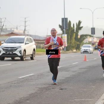 Runner Photo 6056890