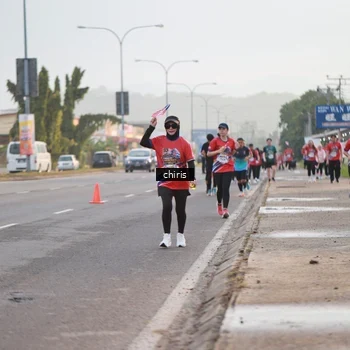 Runner Photo 6056937