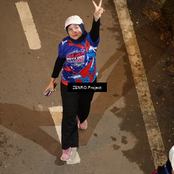 Runner Photo 6056938