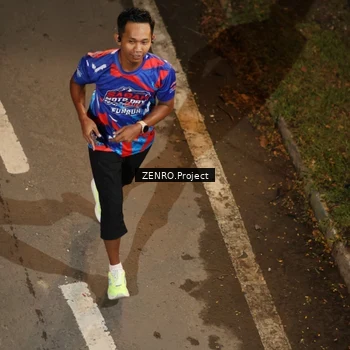 Runner Photo 6056953