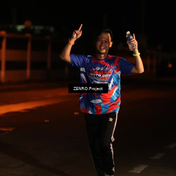 Runner Photo 6056960