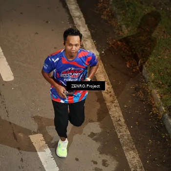 Runner Photo 6056977
