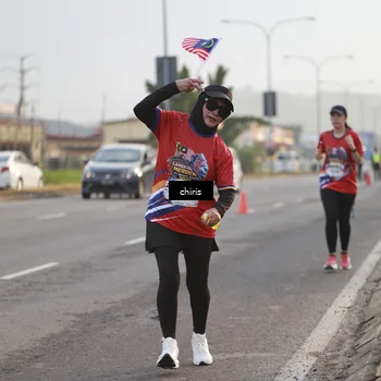 Runner Photo 6057002