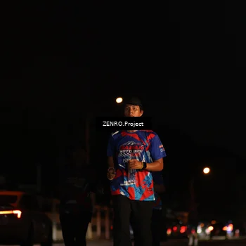 Runner Photo 6057003