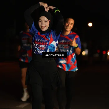 Runner Photo 6057025