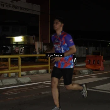 Runner Photo 6057040