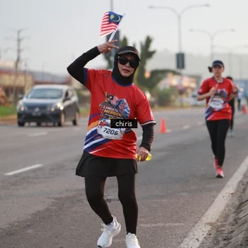 Runner Photo 6057042