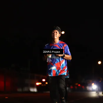 Runner Photo 6057057