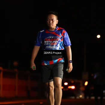 Runner Photo 6057058