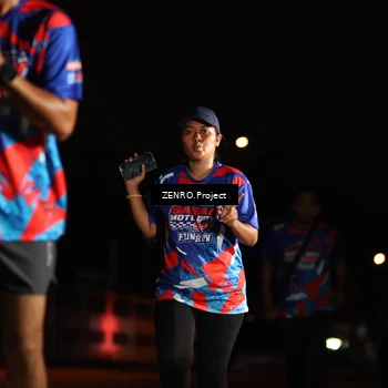 Runner Photo 6057084