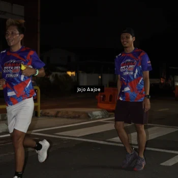 Runner Photo 6057088
