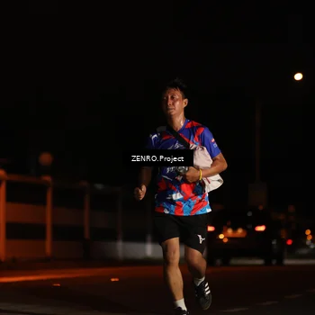 Runner Photo 6057120