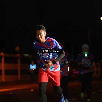 Runner Photo 6057189