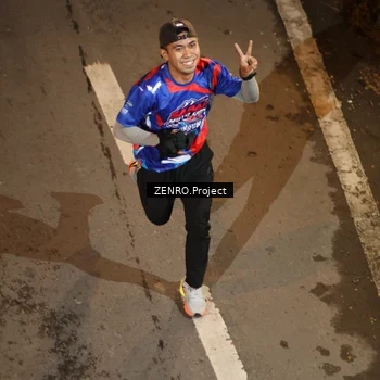 Runner Photo 6057212