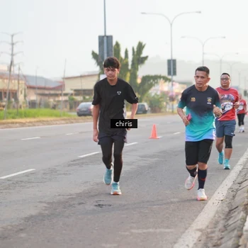 Runner Photo 6057219