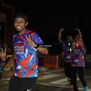 Runner Photo 6057234