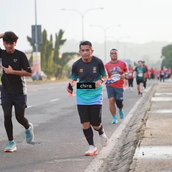 Runner Photo 6057240