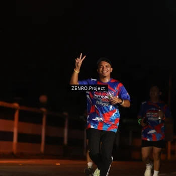 Runner Photo 6057248