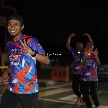 Runner Photo 6057252