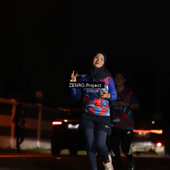 Runner Photo 6057268
