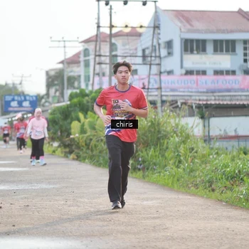Runner Photo 6057348