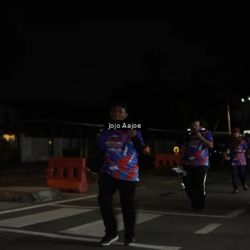 Runner Photo 6057361