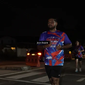Runner Photo 6057412