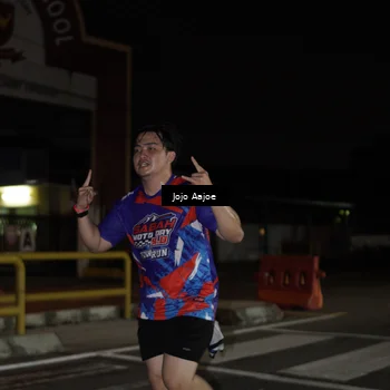 Runner Photo 6057443