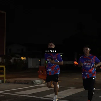 Runner Photo 6057444