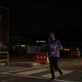 Runner Photo 6057454