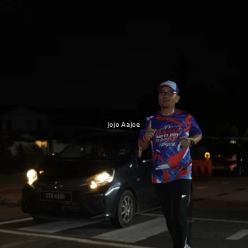 Runner Photo 6057480