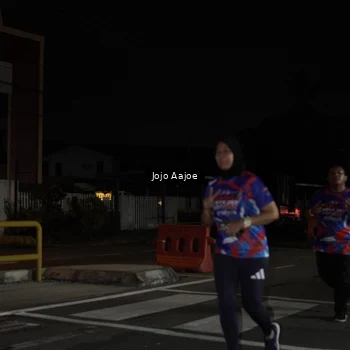 Runner Photo 6057544
