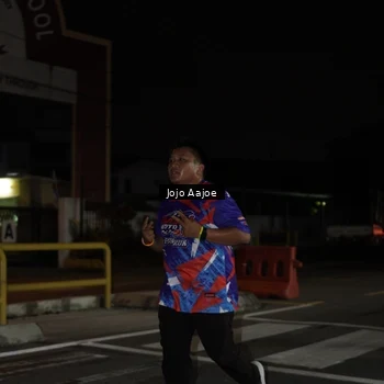 Runner Photo 6057568