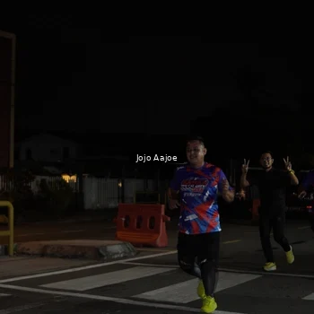 Runner Photo 6057570